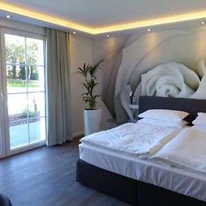 Deluxe Zimmer mit Kingsize-Bett